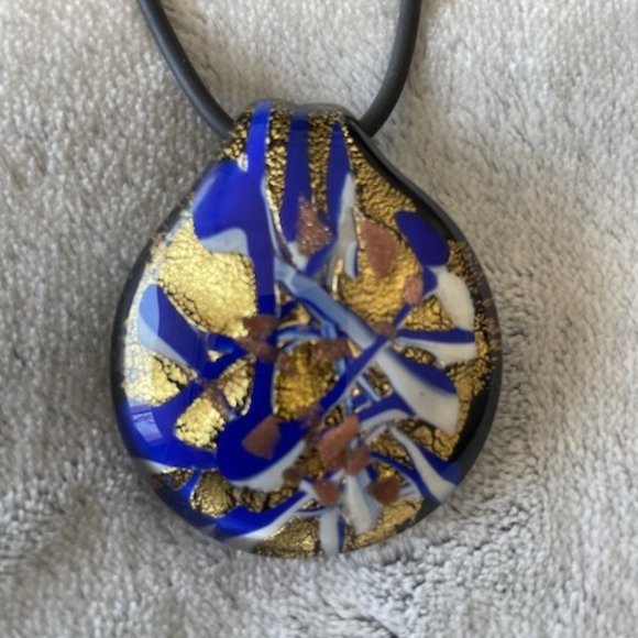 Gorgeous Italy Mirano Glass Necklace - Picture 2 of 5